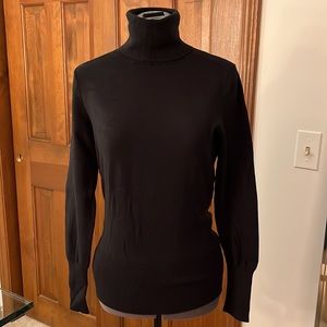 Banana Republic black silk cotton and cashmere blend black turtleneck sweater XS
